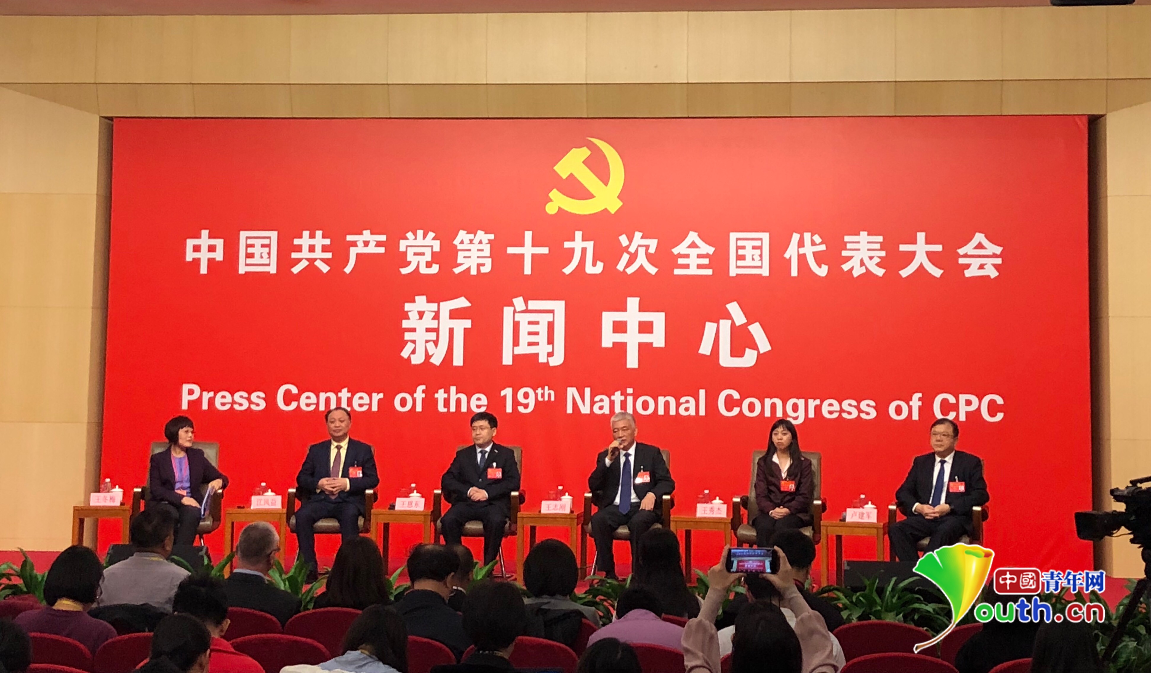 星空体育西汉姆免签门将福德林汉姆，签约两年助力球队防地牢固(西汉姆联为什么不买断林加德)